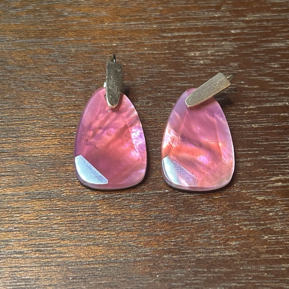 Kendra Scott • Marty Earrings • Gold Tone Berry Illusion • French Wire - Picture 3 of 3
